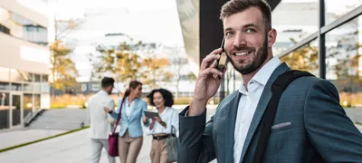 Banning public Wi-Fi is not enough: How Holafly for Business secures corporate travel