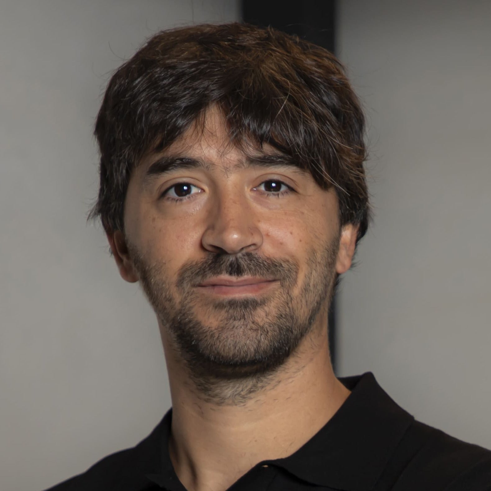 Miki Esteban
