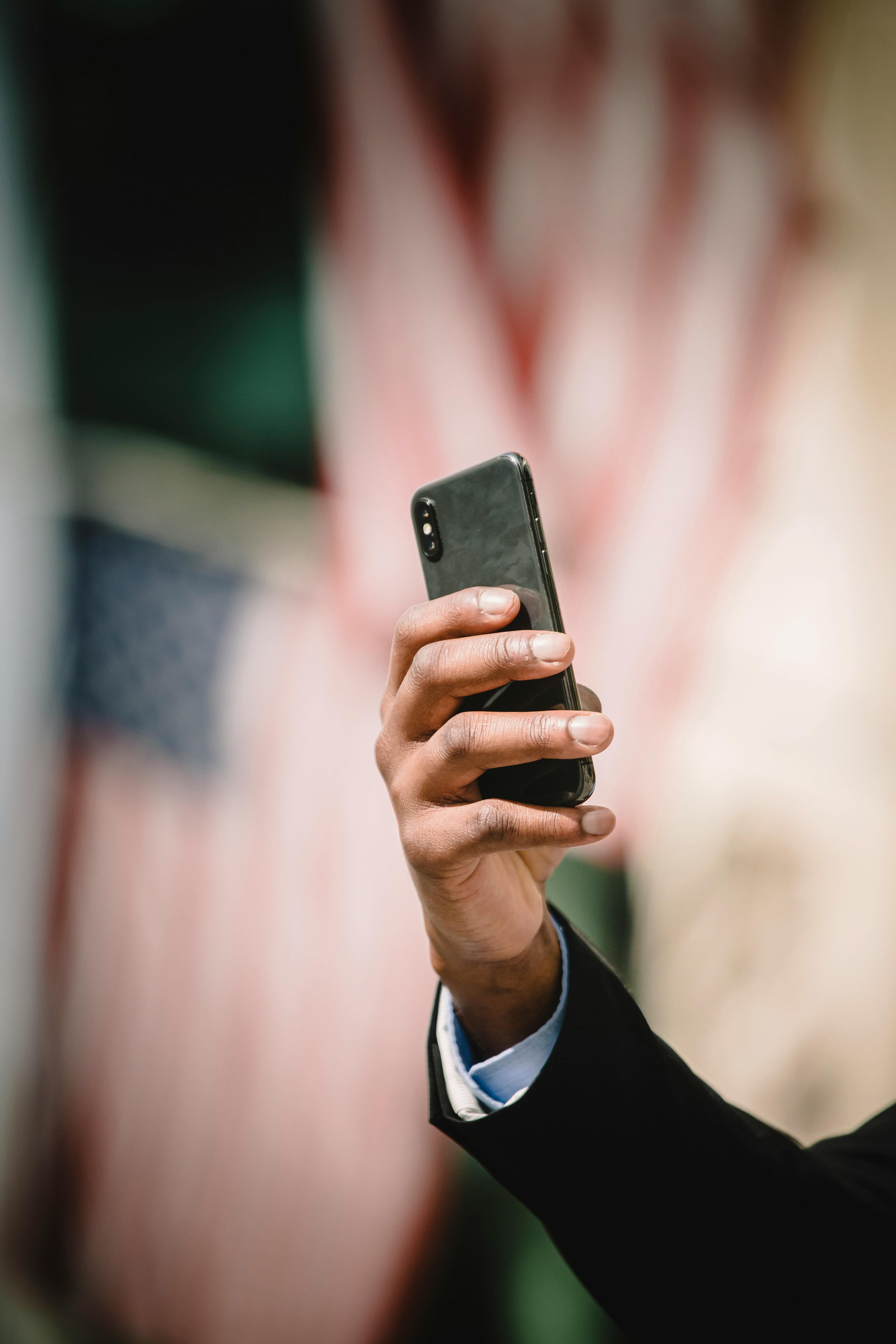 Holafly and TeleSemana.com launch the Holafly Global eSIM Index 2026, the first comprehensive benchmark measuring eSIM readiness across 50 markets