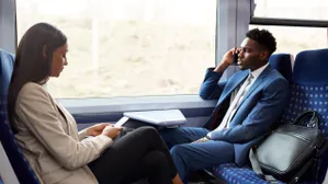 % of Bleisure in B2B: Why the Hybrid Traveler is Rewriting Corporate Telecom