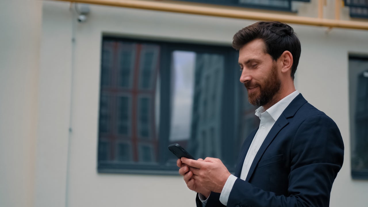 The silent productivity drain: why legacy roaming is failing modern business travelers