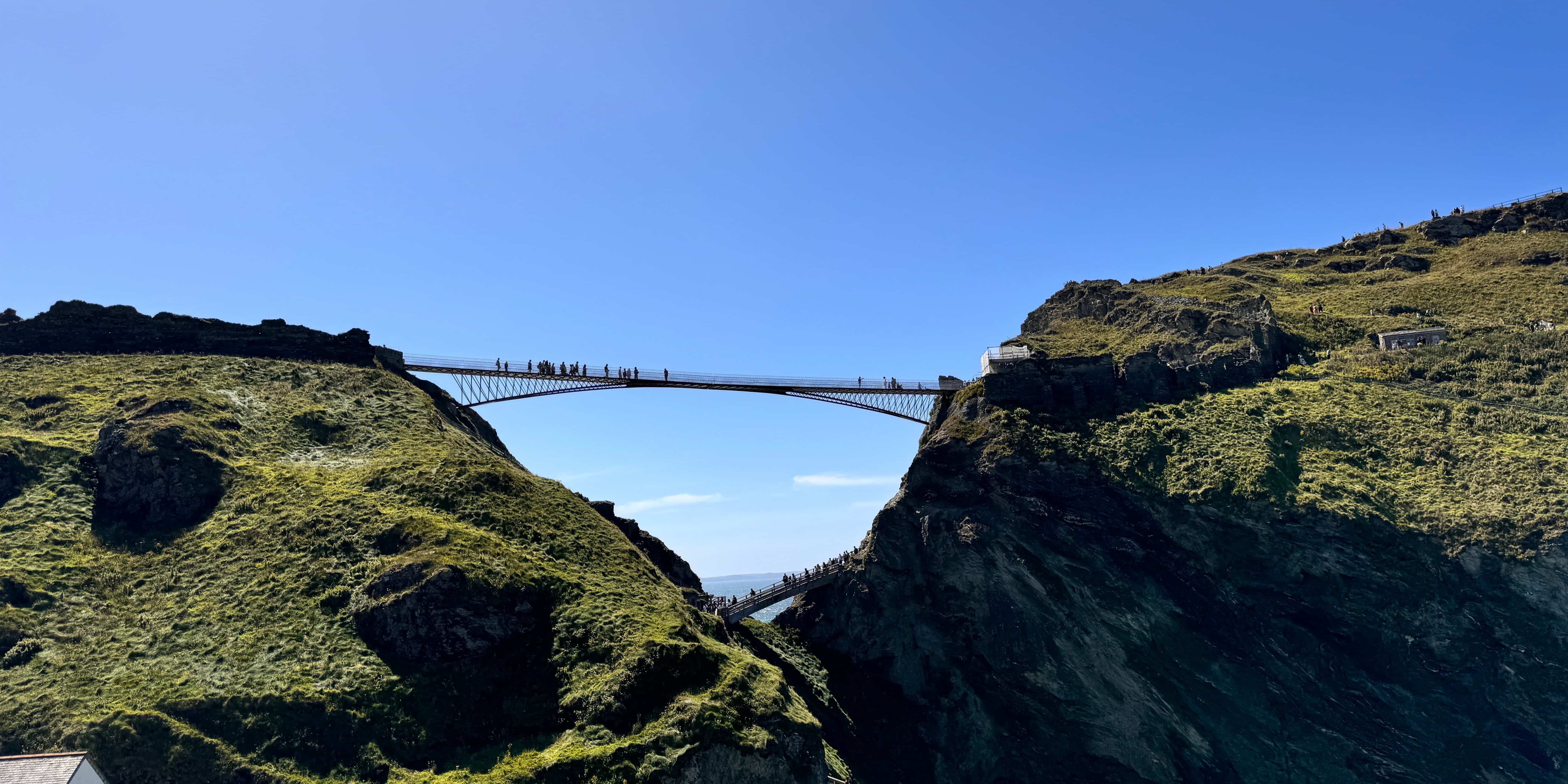 Tintagel, England.jpg