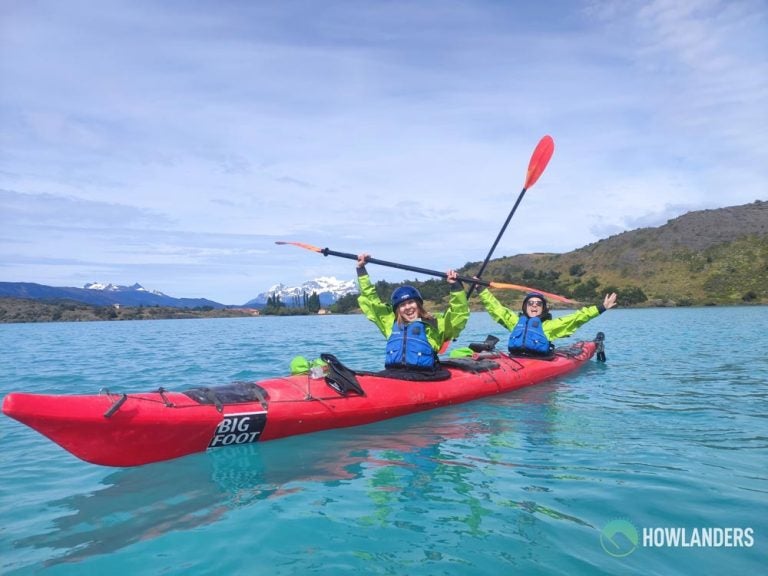 Kayak in Glacier Grey