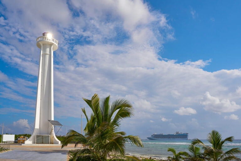 Mahahual lighthouse