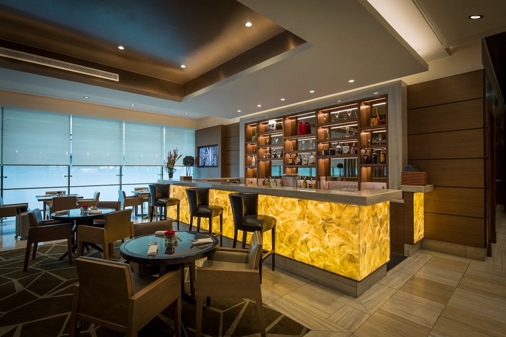 Ahlan Lounge in DXB terminal 3.