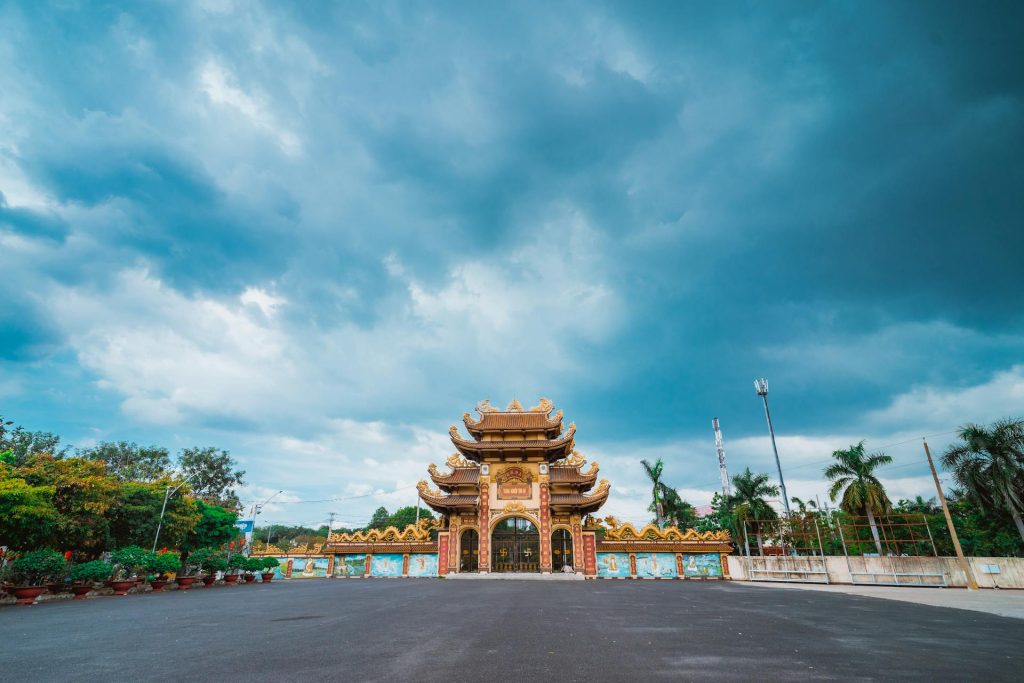 temple close to the phy giay village