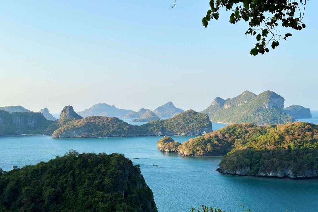 Islands in the Ang Thong Marine park