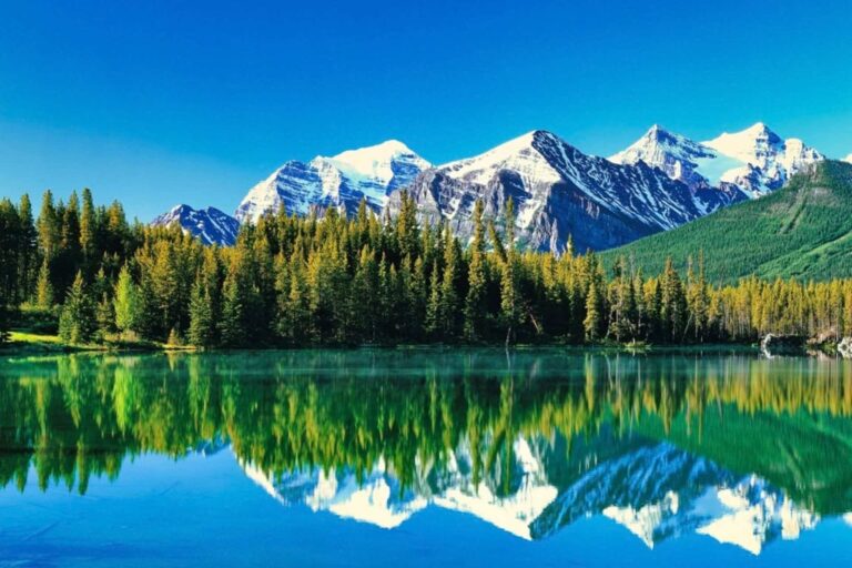 Canadian Rockies scenery from Banff National Park