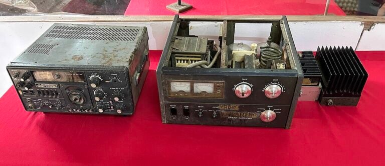 Original Radio Venceremos transmitter, a key part of guerrilla communication during the Salvadoran Civil War