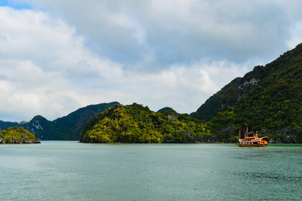 View of Ha Long Bay in North Vietnam; Source: Unsplash