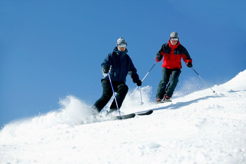 Hit the slopes in Taos, New Mexico; Source: Canva