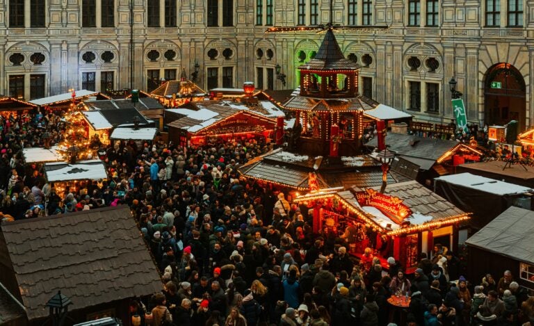 The crowds at Munich Christmas markets from above.
