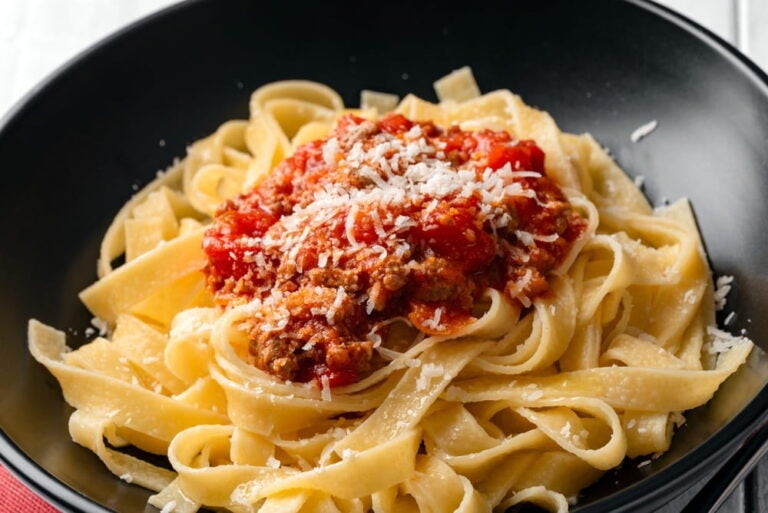 Tagliatelle al ragù