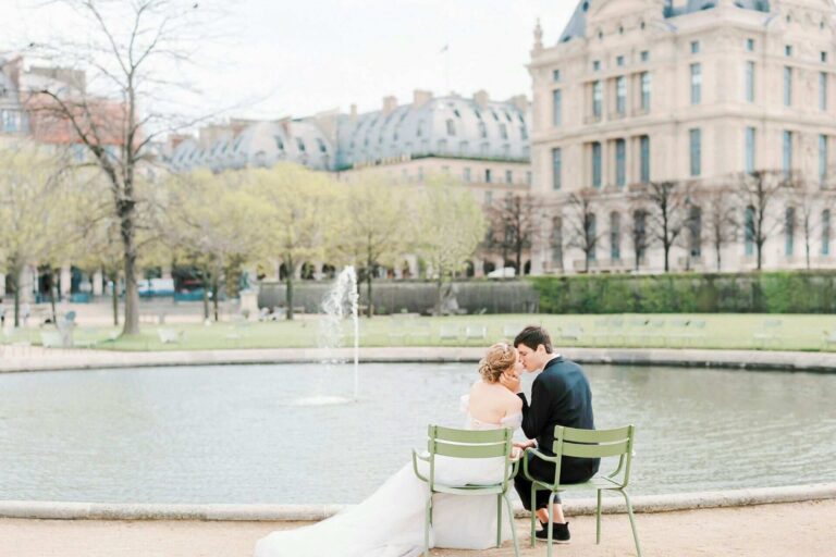 A wedding photoshoot in Paris
