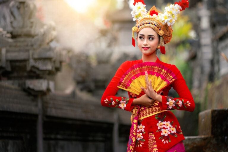 Indonesian girl with traditional costumn dance in Bali Arts Festival.