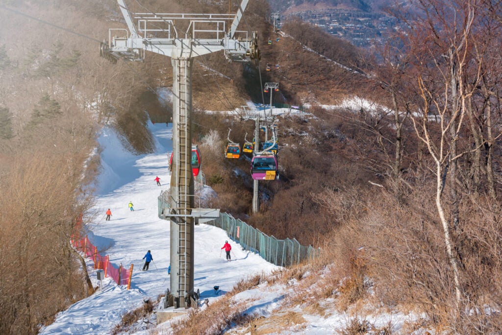 Skiing or snowboarding in Korea yongpyong resort