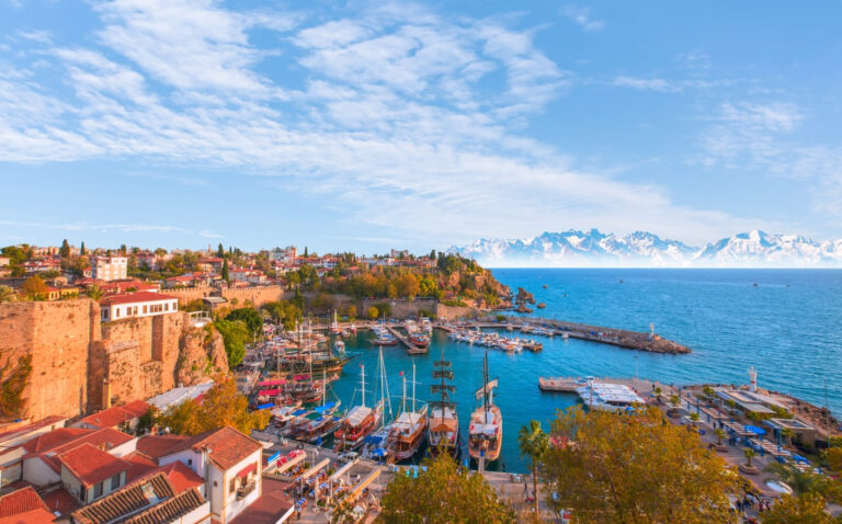 antalya autumn beach destination
