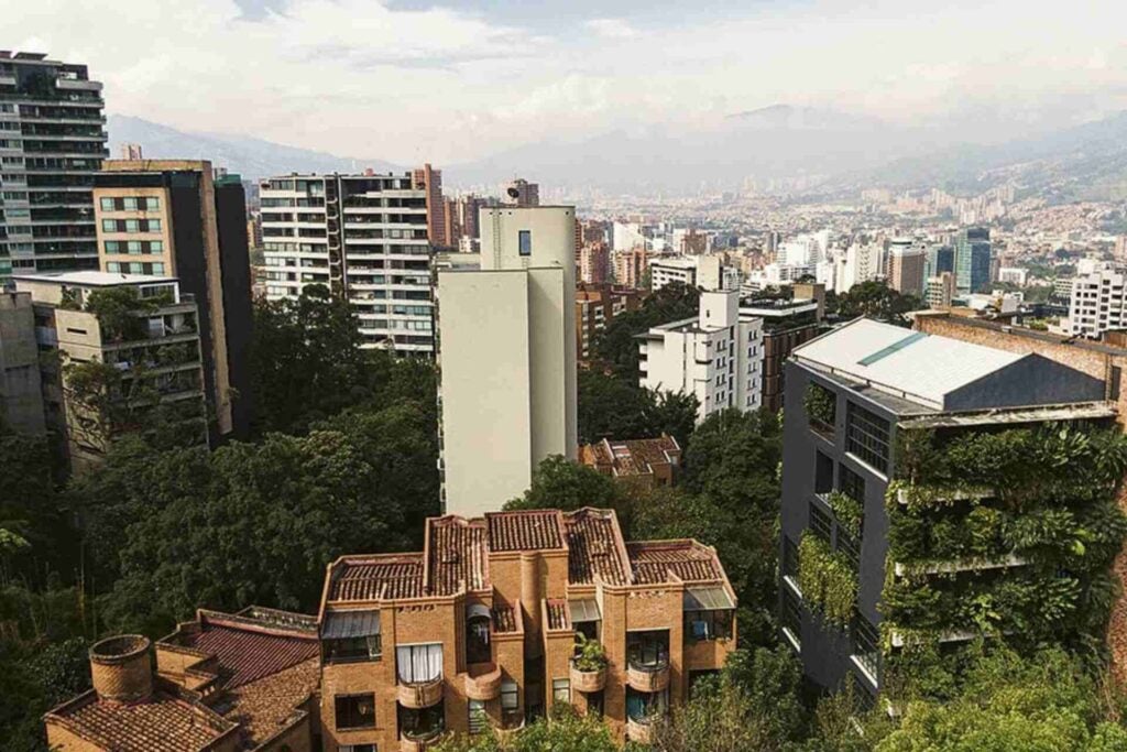 Panoramic view of the El Poblado neighborhood