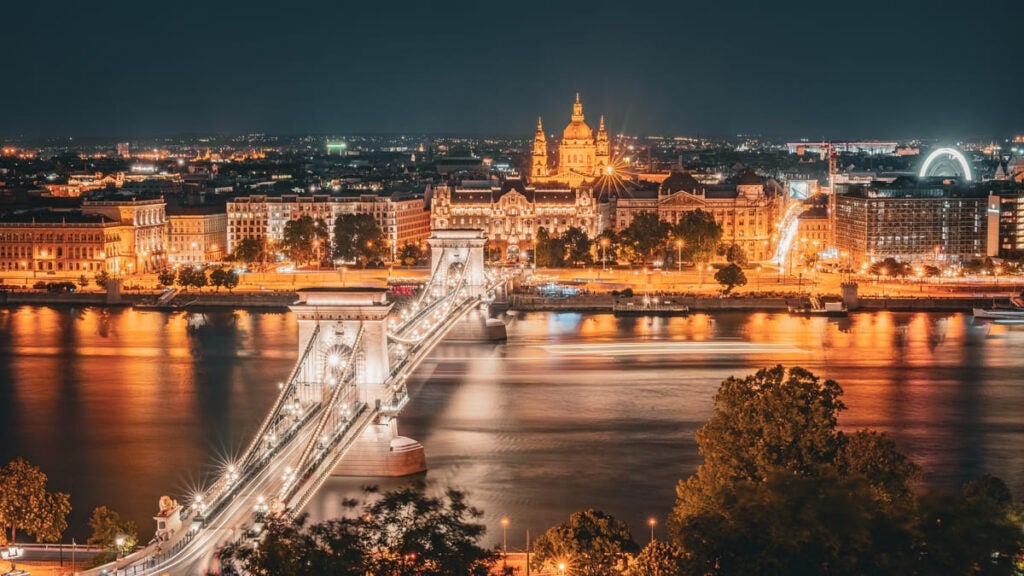 budapest danube river