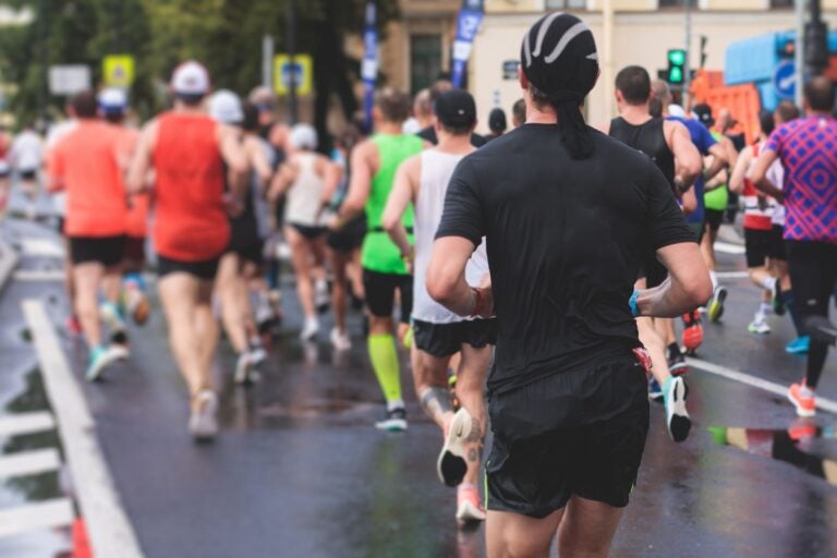 London marathon runners