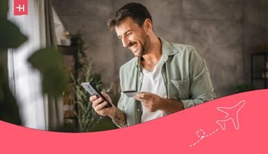 man using best business credit card for international travel