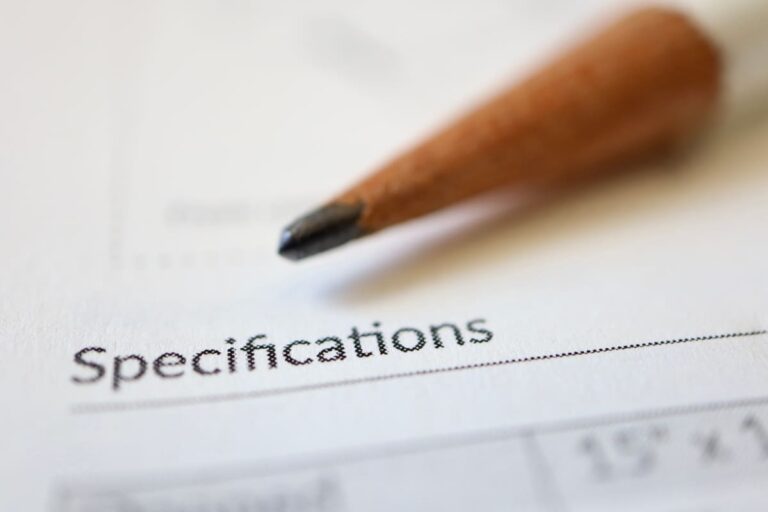 Part of the instruction manual and product specifications for a modern device