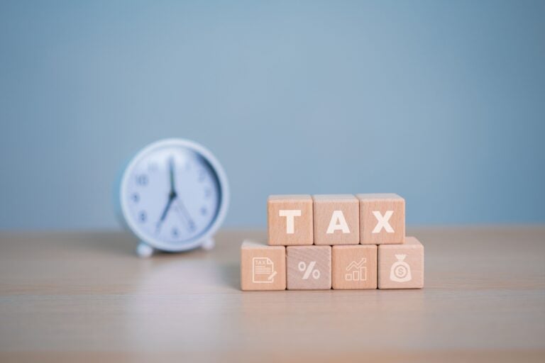 Calculating your income tax rates as a global worker living in Europe.
