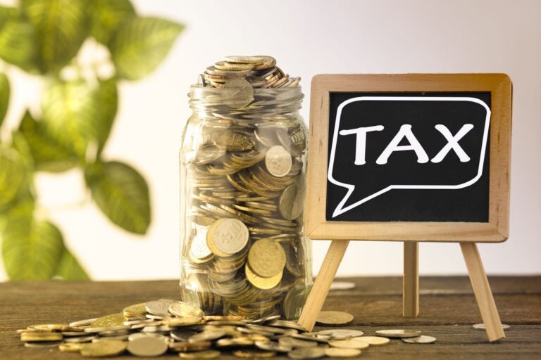 Choosing the best lowest income tax states in the USA.
