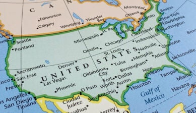 Map of the USA highlighting World Cup 2026 host cities across North America