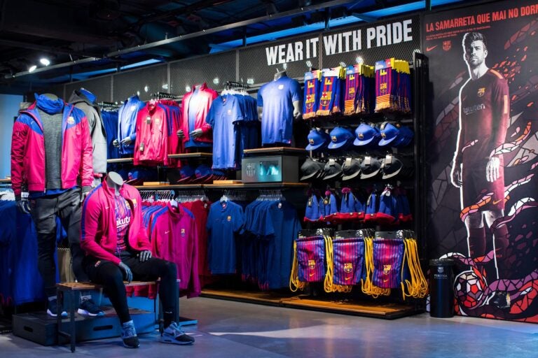 2018 official fc barcelona store merch