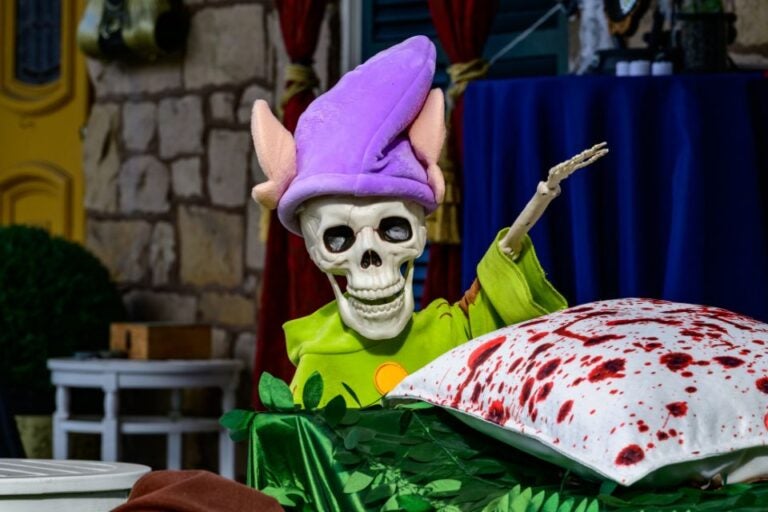 Halloween home decorations