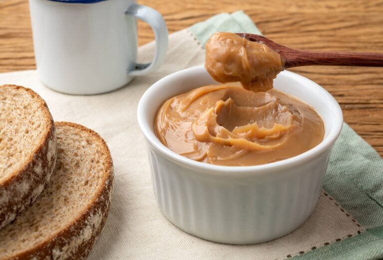 dolce de leite with some bread on the side