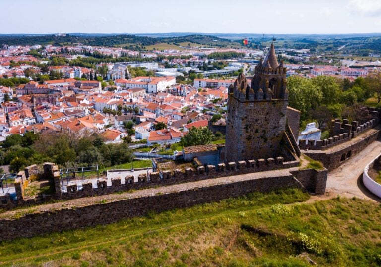 evora old town, with some hills on the back