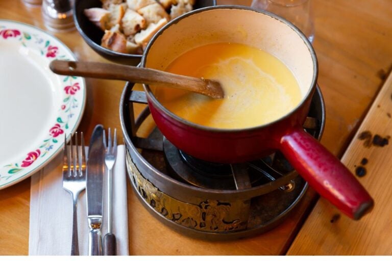 Swiss cheese fondue