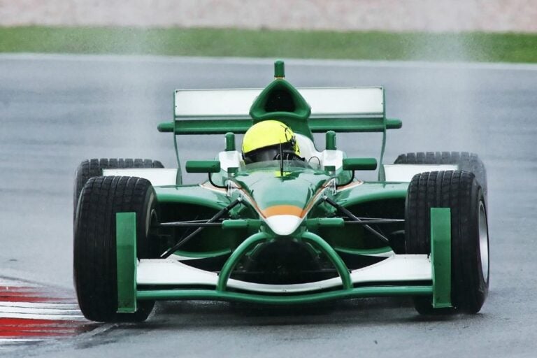 watch f1 qatar in person