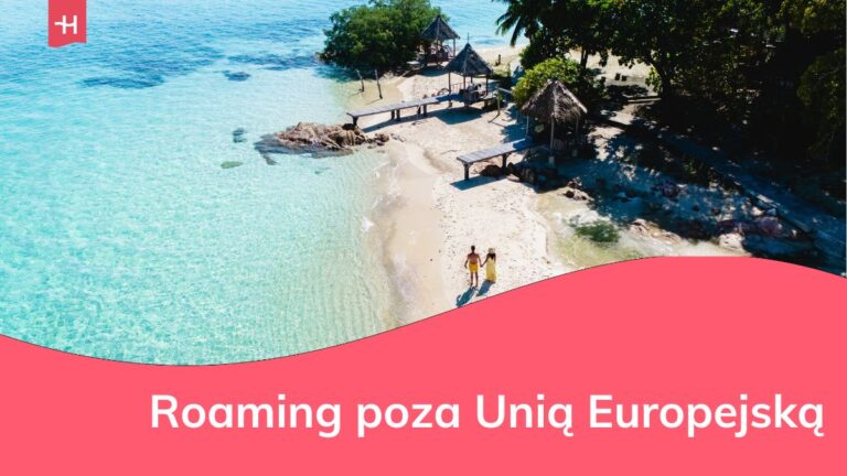 Para przechadzająca się na plaży w Tajlandii