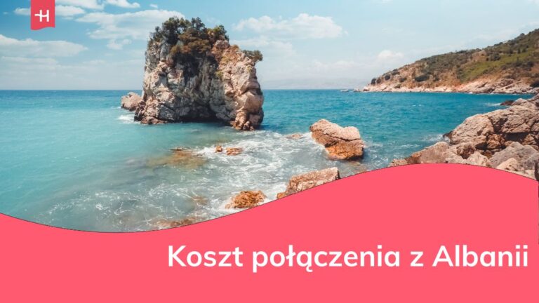 Skała na plaży w Sarende, Albanii