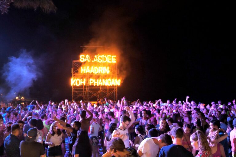 Full moon party w Koh Phangan