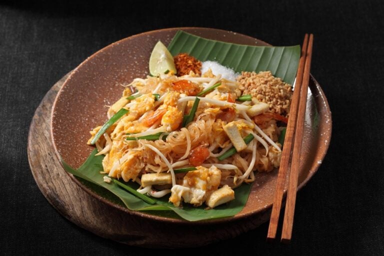 Jedzenie w Tajlandii: Pad Thai.