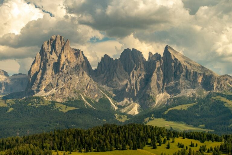Dolomity