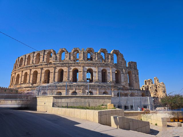 rzymski amfiteatr w El Jem w Tunezji