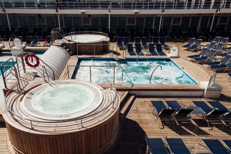 jacuzzi
