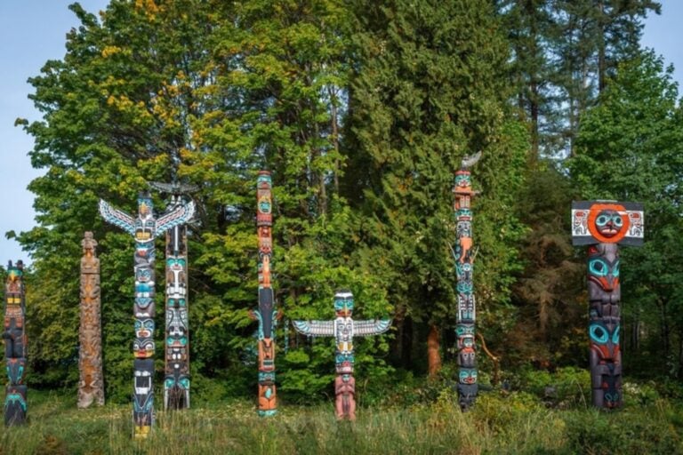 Each design in Haida traditional art tells a story and conveys the complexities of Haida ancestral life. 