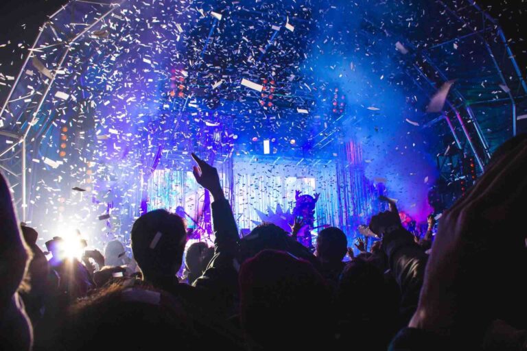 Publikum eines Konzerts in Liverpool.