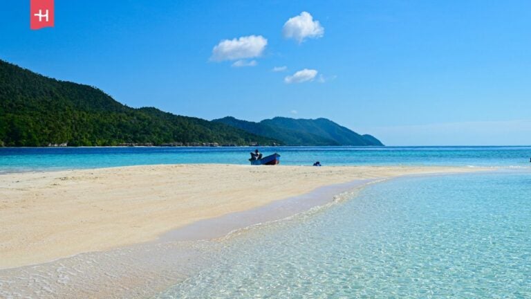 Das Boot, das auf Grund gelaufen ist