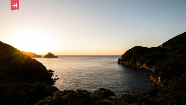 Sonnenuntergang auf einer japanischen Insel