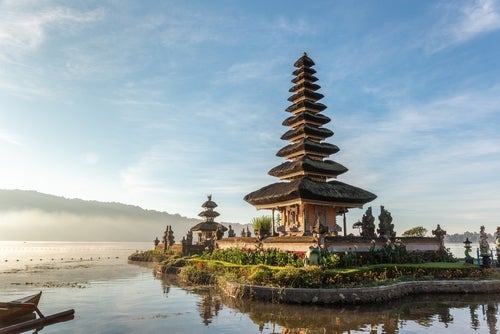 Pura Ulun Danu Bratan ist einer der fünf bedeutendsten Tempel auf Bali, Indonesien.