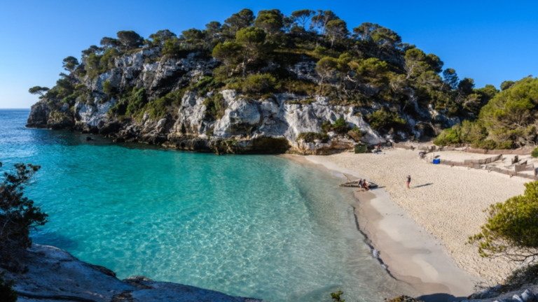Foto von Menorca, Spanien – für viele die schönste Insel der Welt.