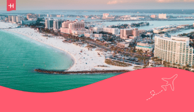 Panorama von Clearwater Beach als Titelbild für einen Artikel über die schönsten Städte Floridas.