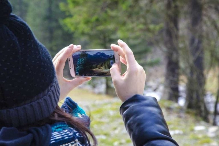 Teniendo una SIM puedes compartir cada instante en tus redes sociales.